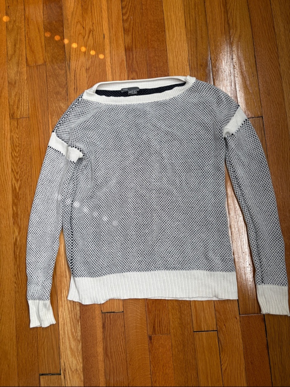 Vince Textured Knit Sweater Black and White Contrast Trim XXS